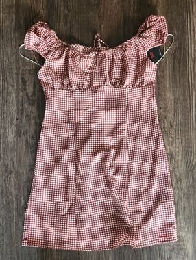 Levi's Red and White Gingham Off-Shoulder Top